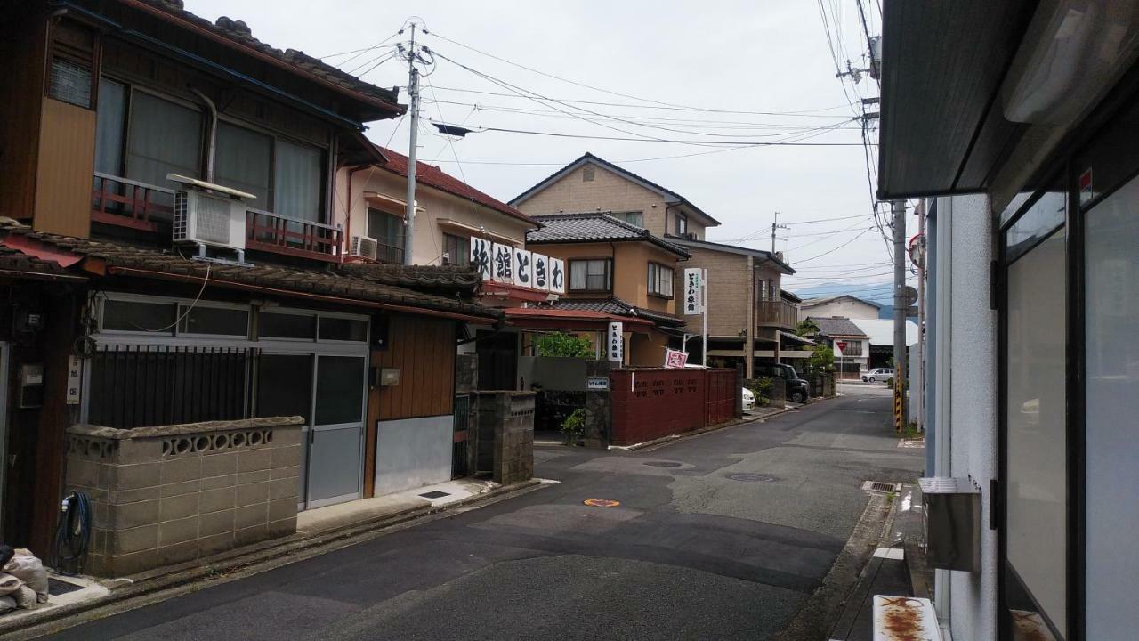 Walking Pilgrimage Hotel Tokiwa Ryokan Ozu  المظهر الخارجي الصورة