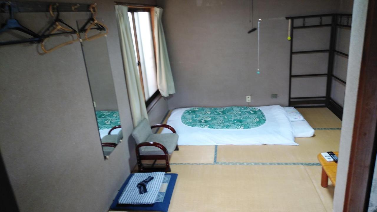 Walking Pilgrimage Hotel Tokiwa Ryokan Ozu  المظهر الخارجي الصورة